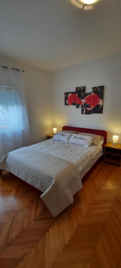 Apartmani Nikica Drage Exterior photo